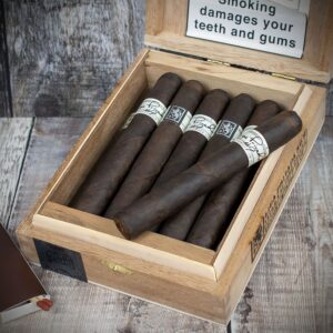 Drew Estate Liga Privada No 9 Toro Especial Cigars – Box of 12